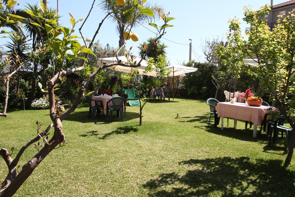 פיומפרדו די סיציליה Villa Delle Vacanze מראה חיצוני תמונה