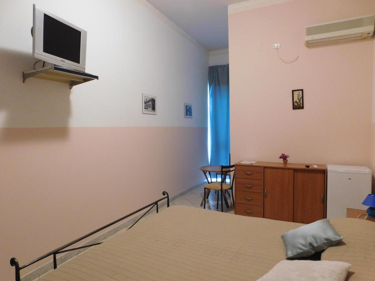 פיומפרדו די סיציליה Villa Delle Vacanze מראה חיצוני תמונה