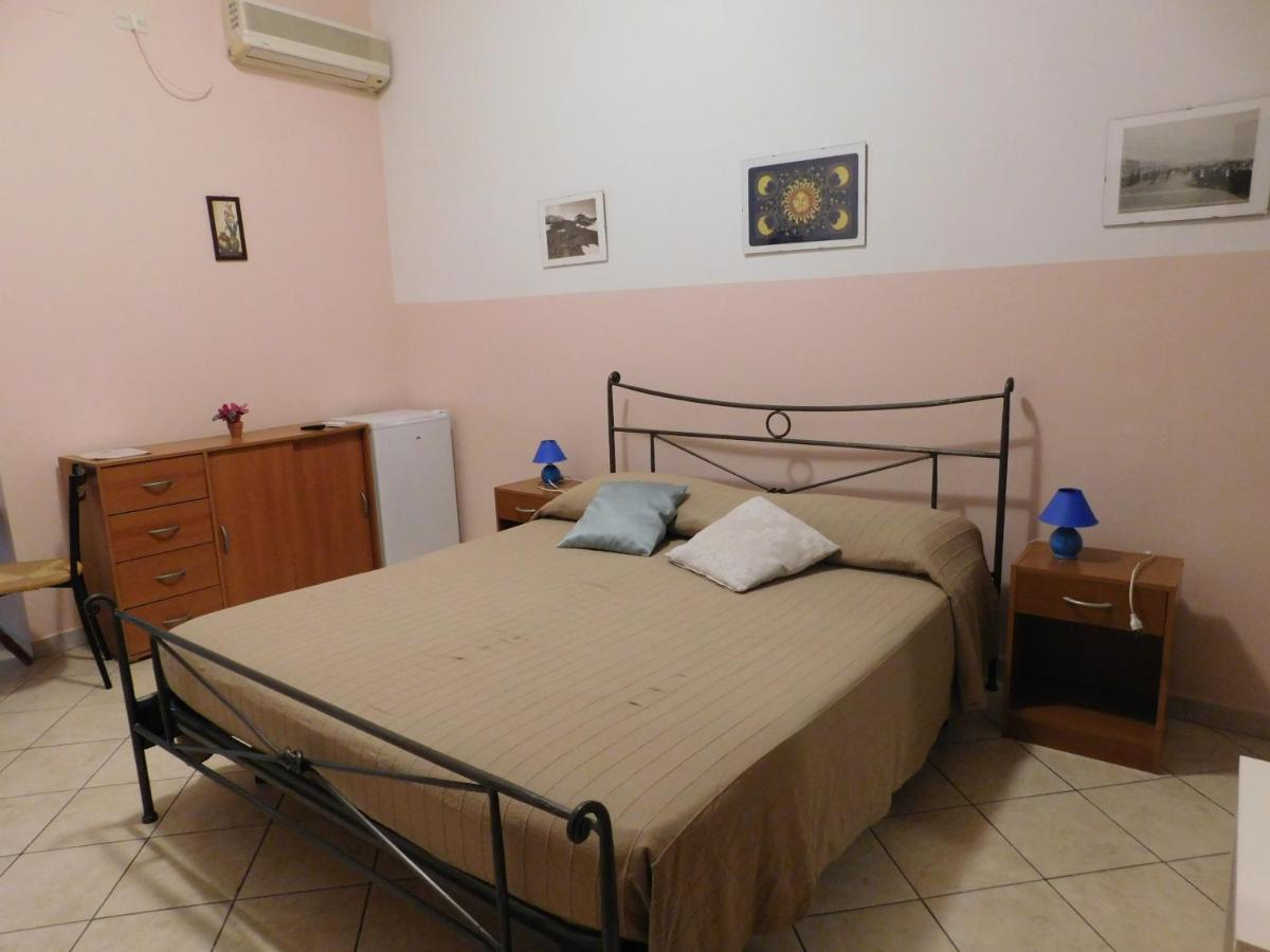 פיומפרדו די סיציליה Villa Delle Vacanze מראה חיצוני תמונה